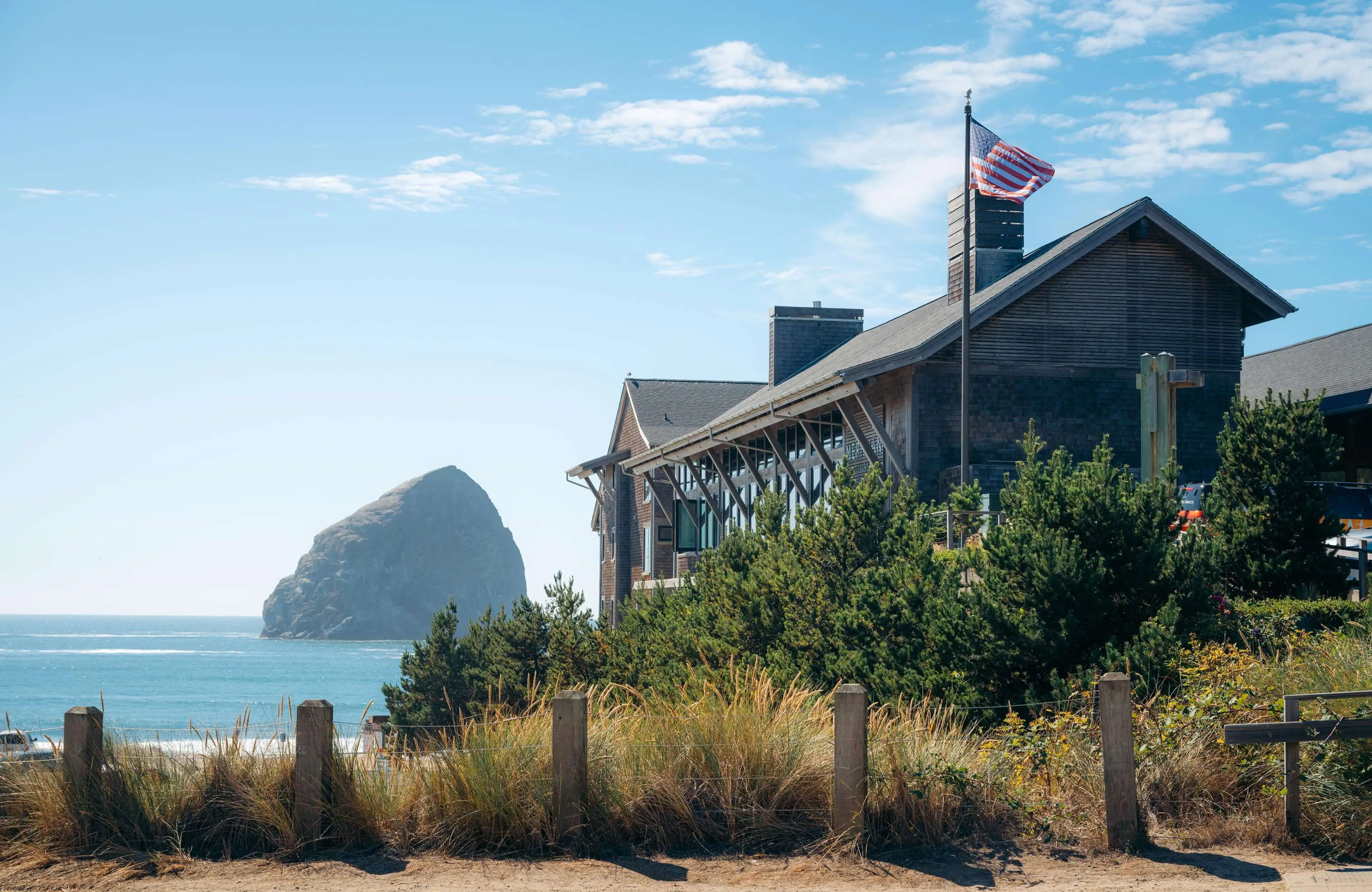 Headlands Coastal Lodge and Spa