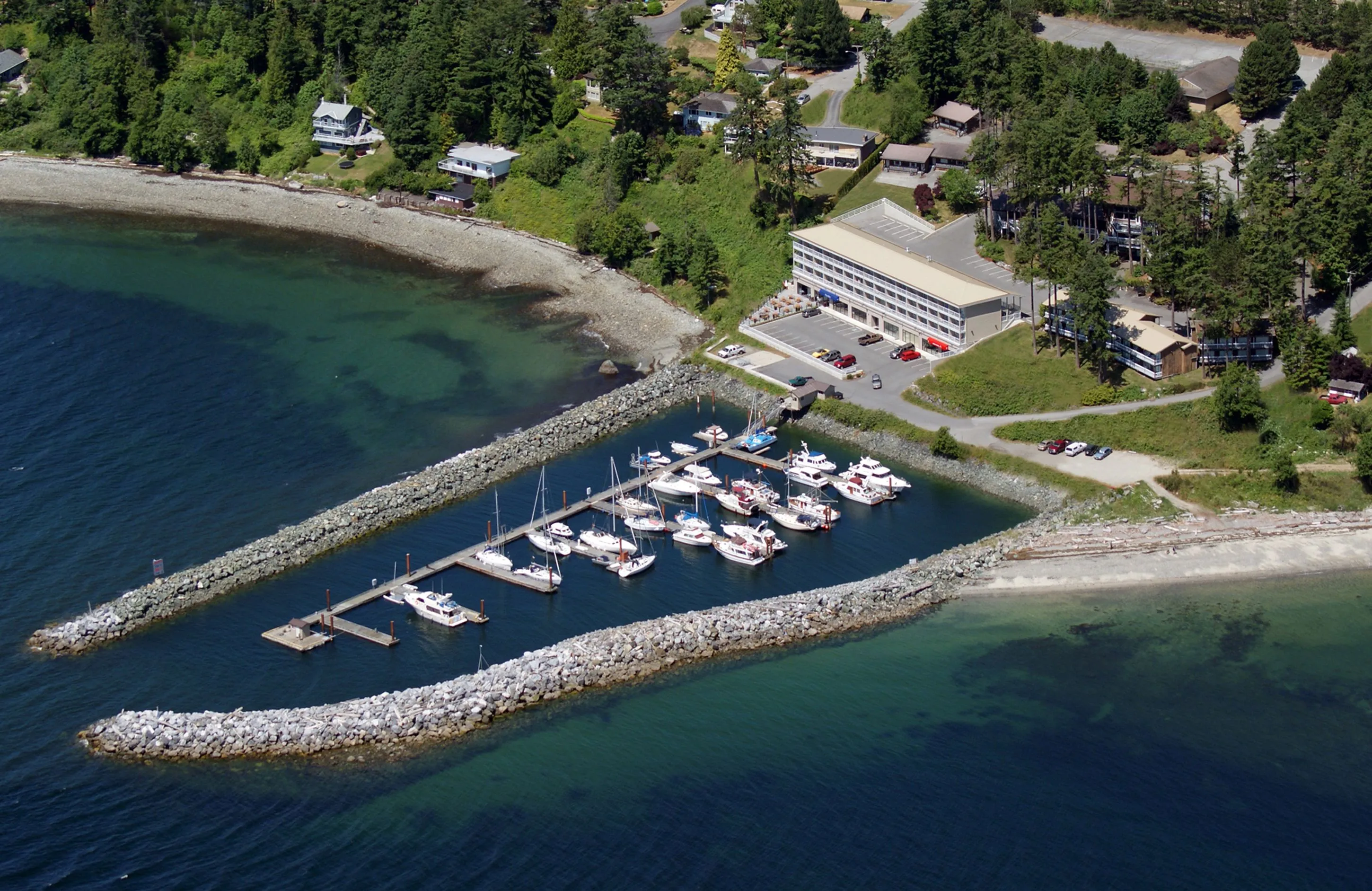 Beach Gardens Resort & Marina — photo 4