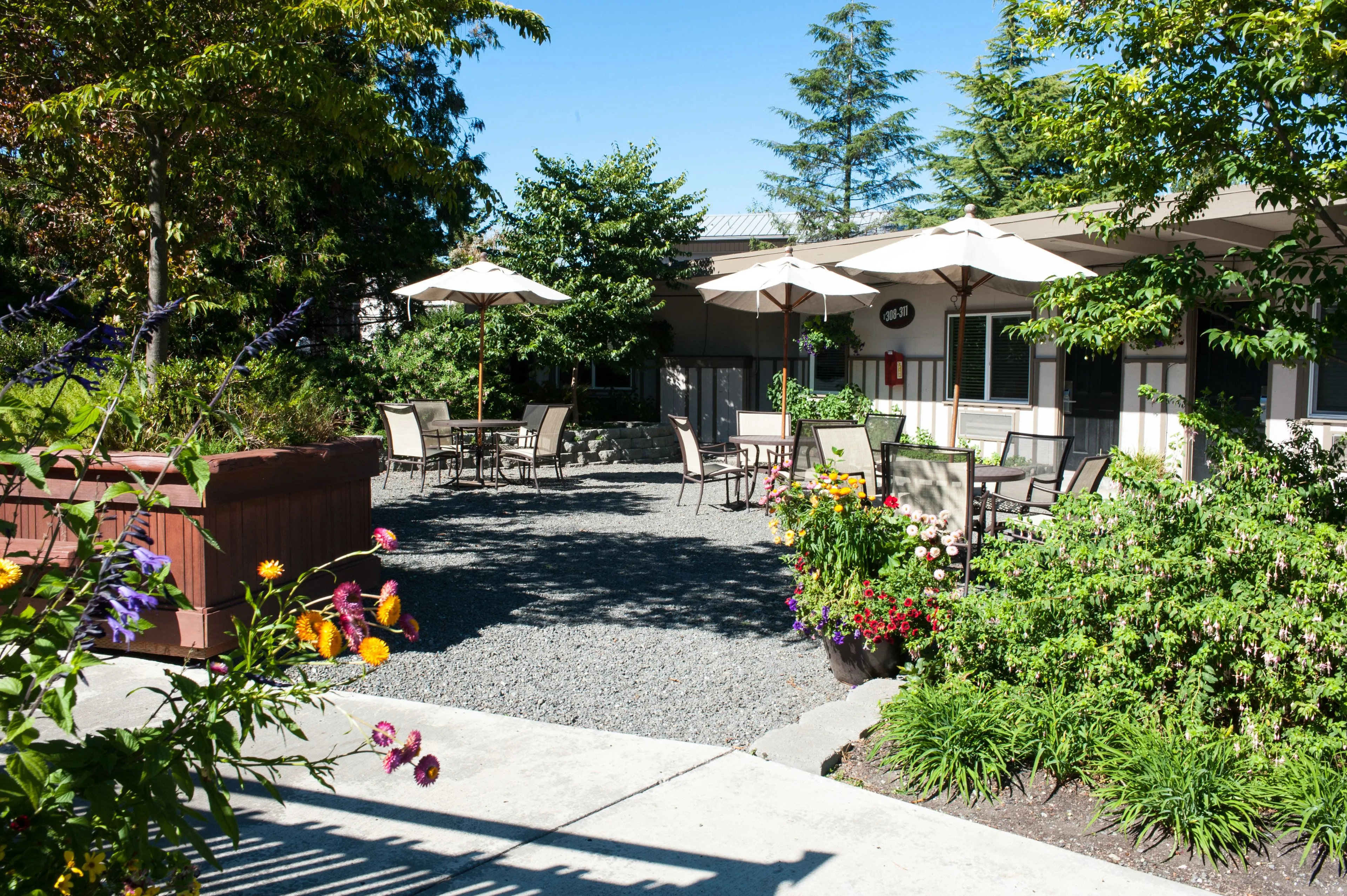 Earthbox Inn & Spa — photo 3