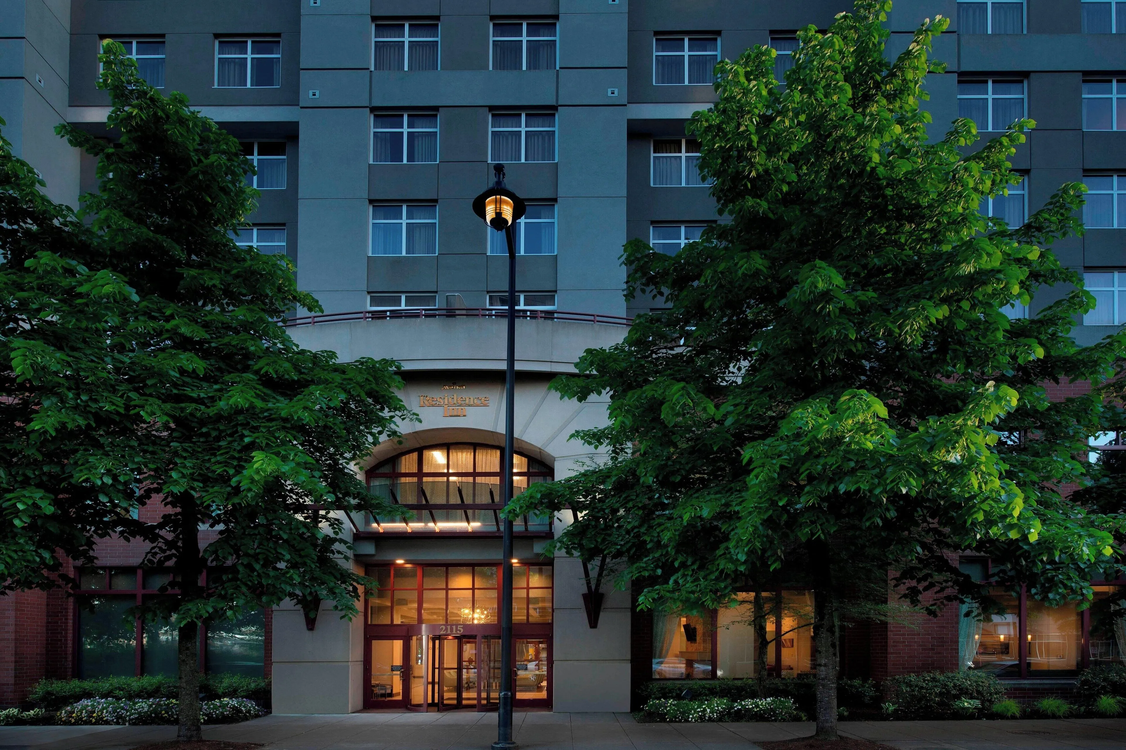 Residence Inn Portland Downtown/RiverPlace — photo 2